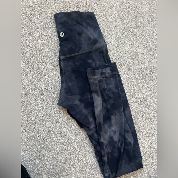 Lululemon 25” Align High-Rise Leggings - Picture 1 of 4